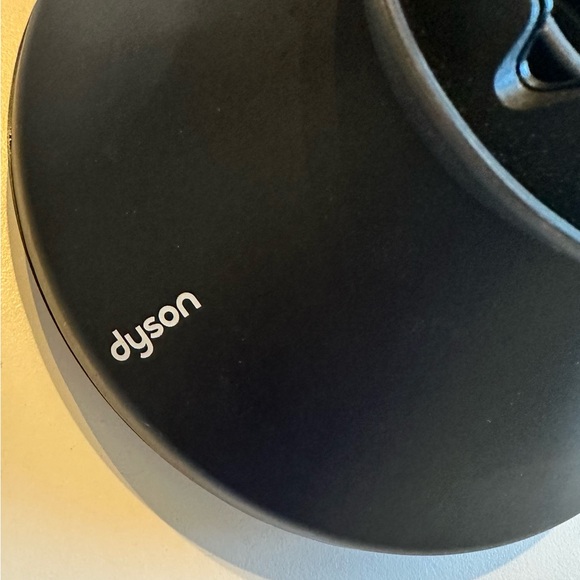 Dyson Supersonic Hair Dryer Attachments (2) - Picture 4 of 10